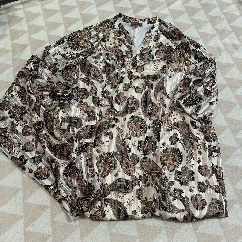 VINCE CAMUTO Paisley Print Smocked Maxi Dress